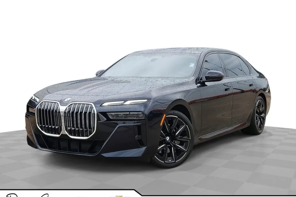 2023 Bmw 740i photo 1