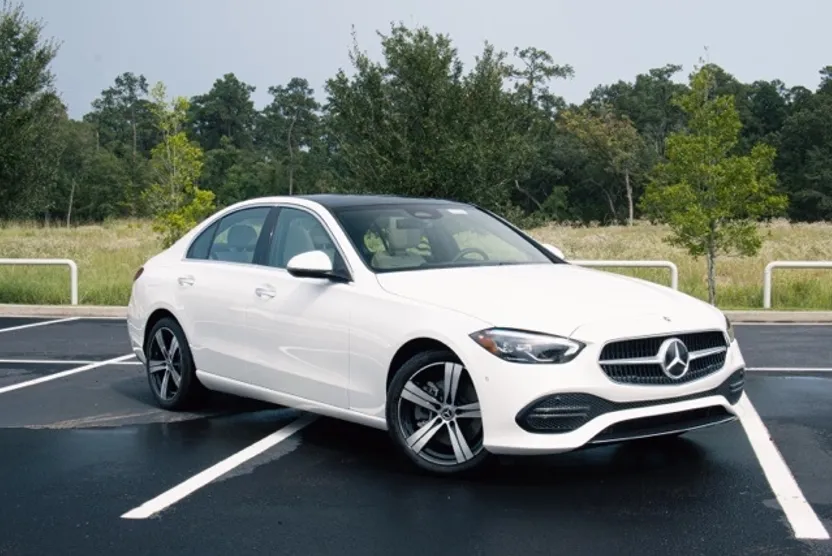 2025 Mercedes Benz C 300 photo 1