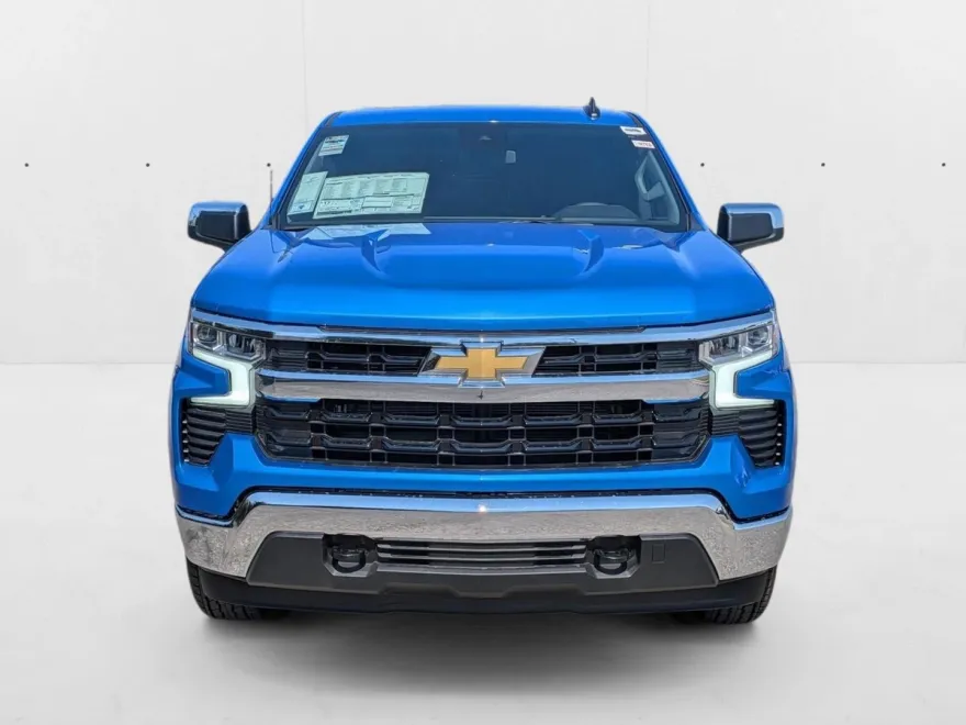2026 Chevrolet Silverado 1500 LT photo 1