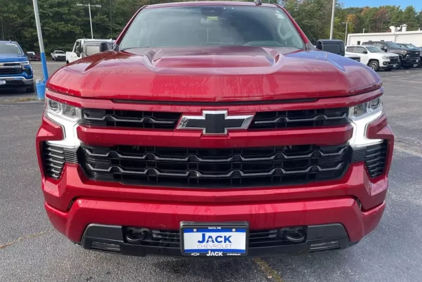2023 Chevrolet Silverado 1500 RST photo 1