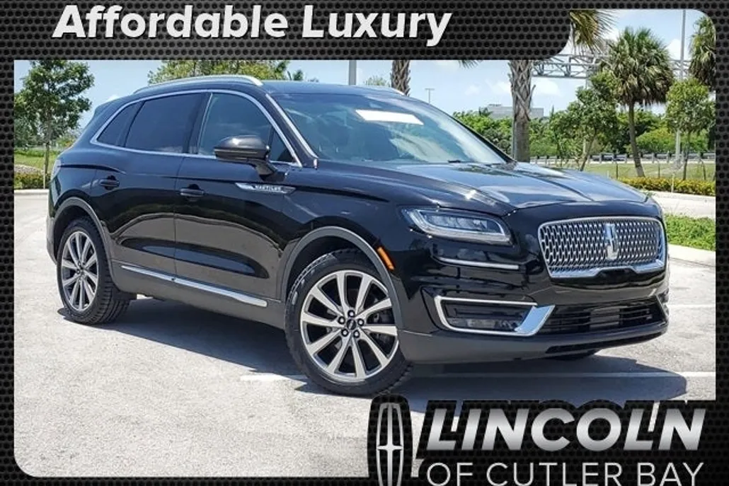 2019 Lincoln Nautilus Select photo 1