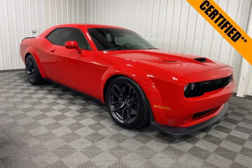 2020 Dodge Challenger R/T Scat Pack Widebody photo 1