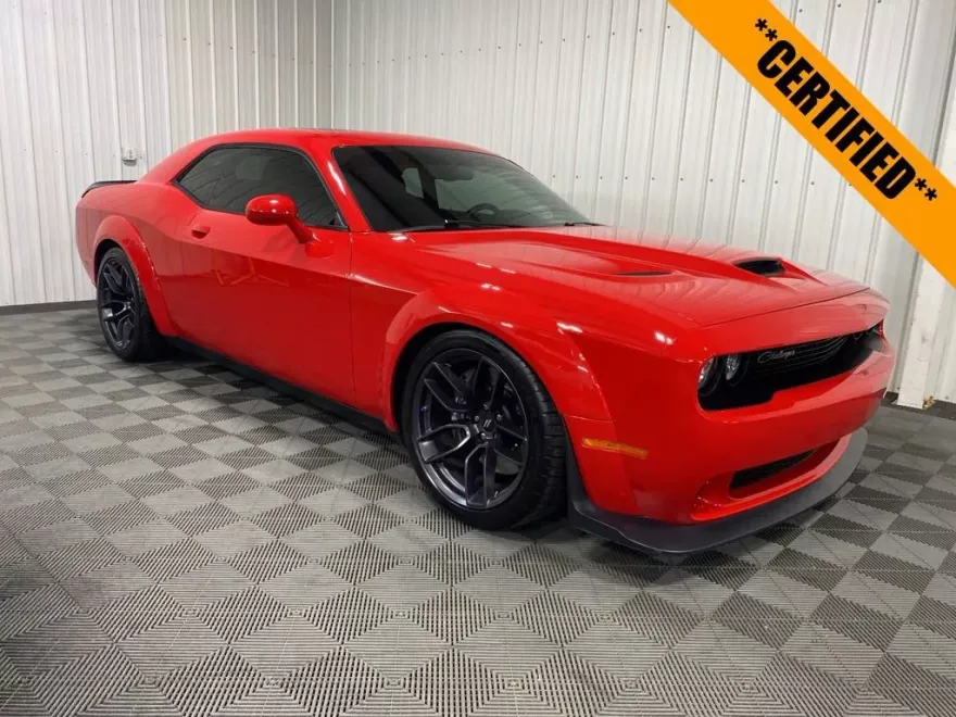 2020 Dodge Challenger R/T Scat Pack Widebody photo 1