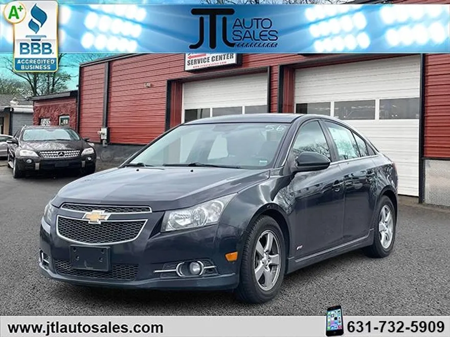 2014 Chevrolet Cruze photo 1