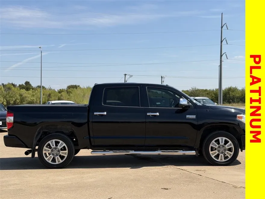 2017 Toyota Tundra Platinum photo 1