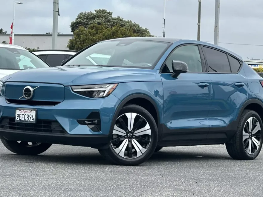2023 Volvo C40 Recharge Plus photo 1