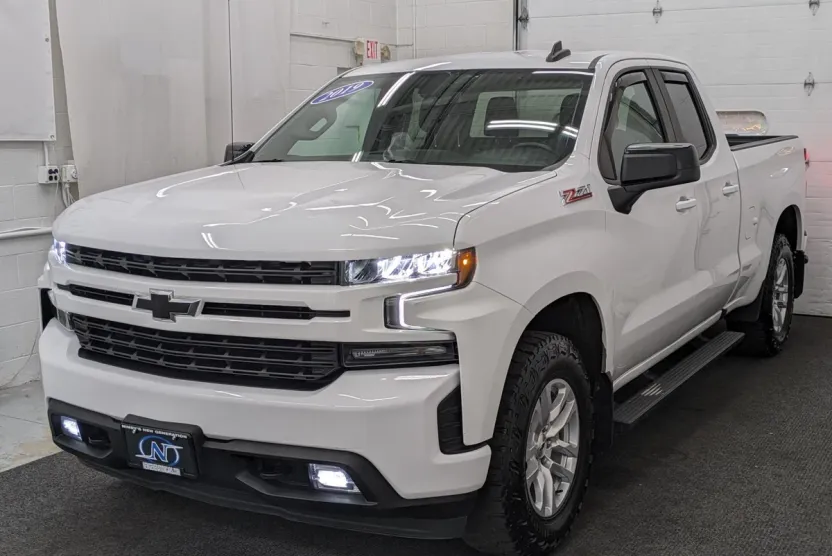 2019 Chevrolet Silverado 1500 RST photo 1