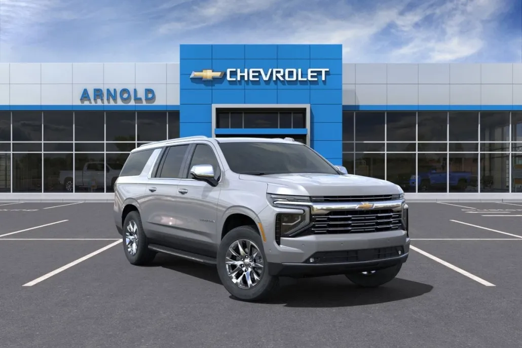 2025 Chevrolet Suburban Premier photo 1
