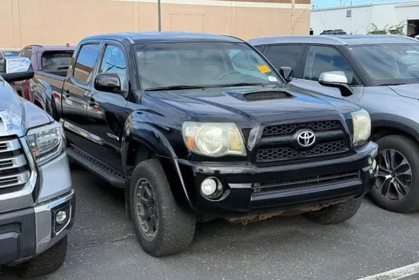 2011 Toyota Tacoma 4x4 V6 photo 1