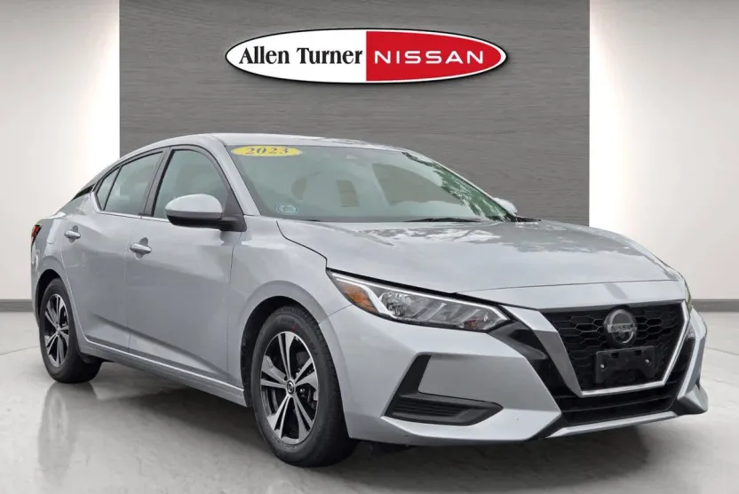 2023 Nissan Sentra SV photo 1