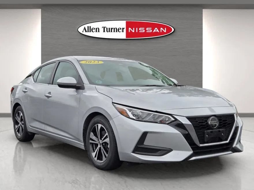 2023 Nissan Sentra SV photo 1