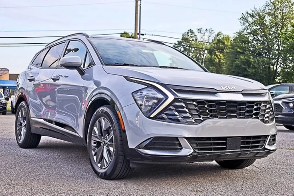 2023 Kia Sportage SX photo 1
