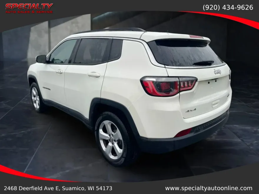2018 Jeep Compass Latitude Sport photo 1