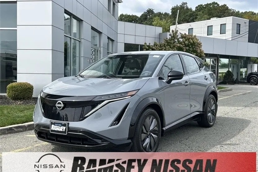 2024 Nissan ARIYA Engage Evolve+ Empower photo 1