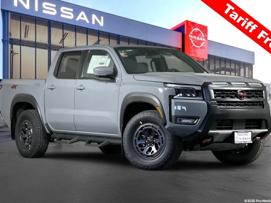 2025 Nissan Frontier PRO-4X photo 1