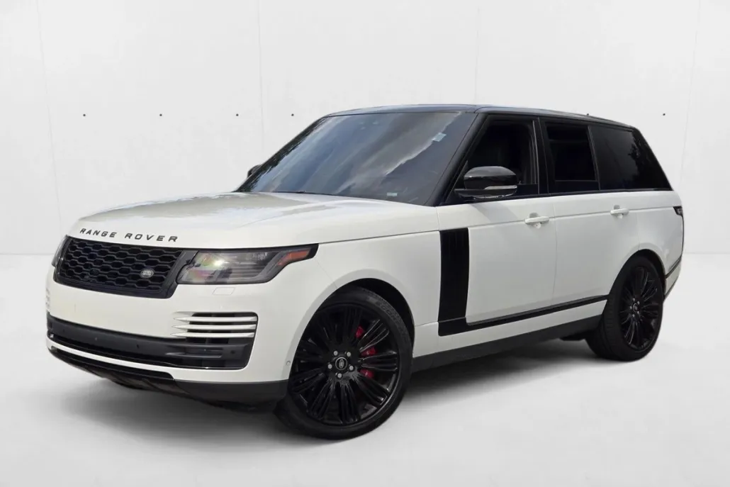 2021 Land Rover Range Rover P525 HSE HSE Westminster Edition photo 1