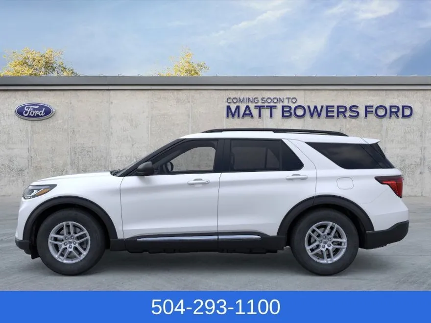 2025 Ford Explorer photo 1