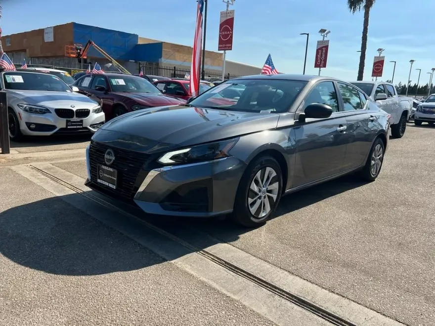 2025 Nissan Altima 2.5 S photo 1