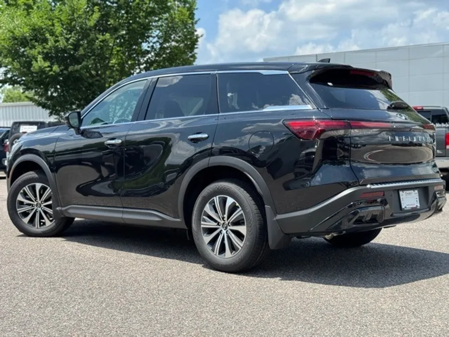 2025 Infiniti QX60 Pure photo 1