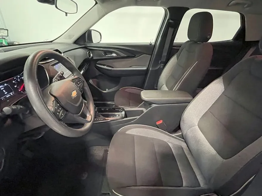 2023 Chevrolet Trailblazer LT photo 1