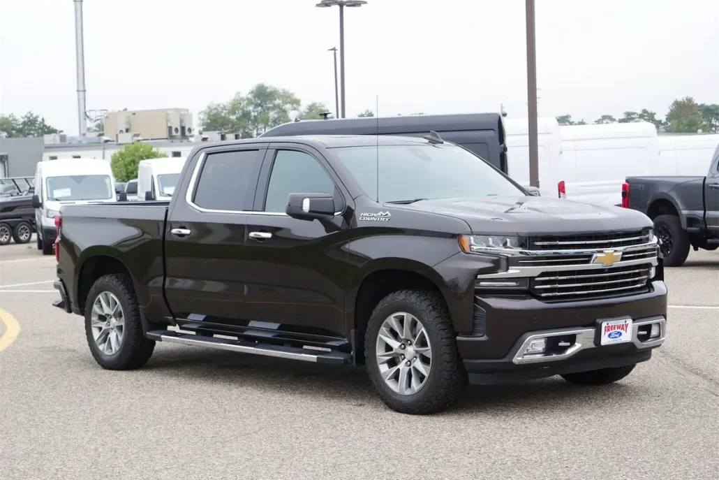 2019 Chevrolet Silverado 1500 High Country photo 1