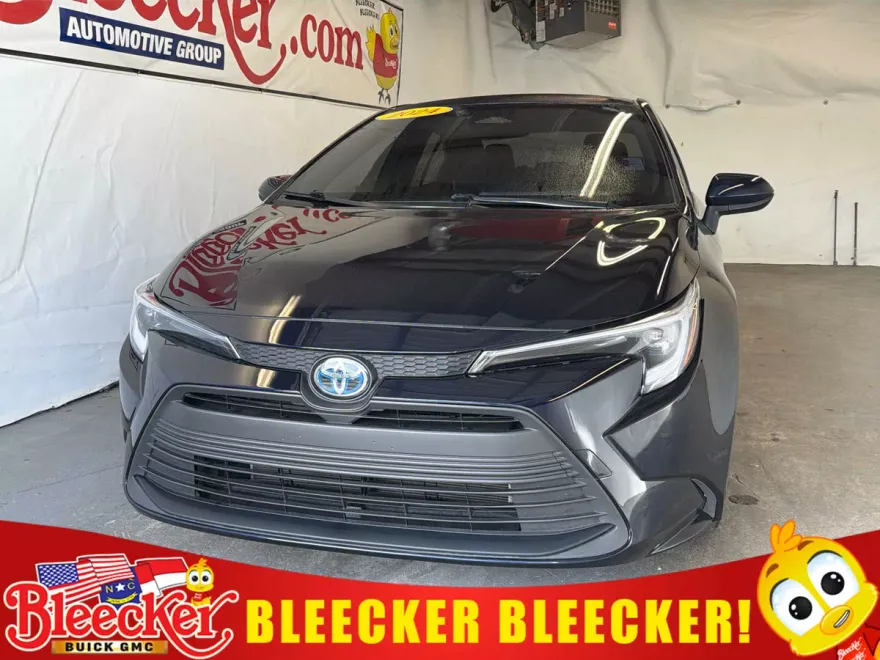 2024 Toyota Corolla Hybrid LE photo 1