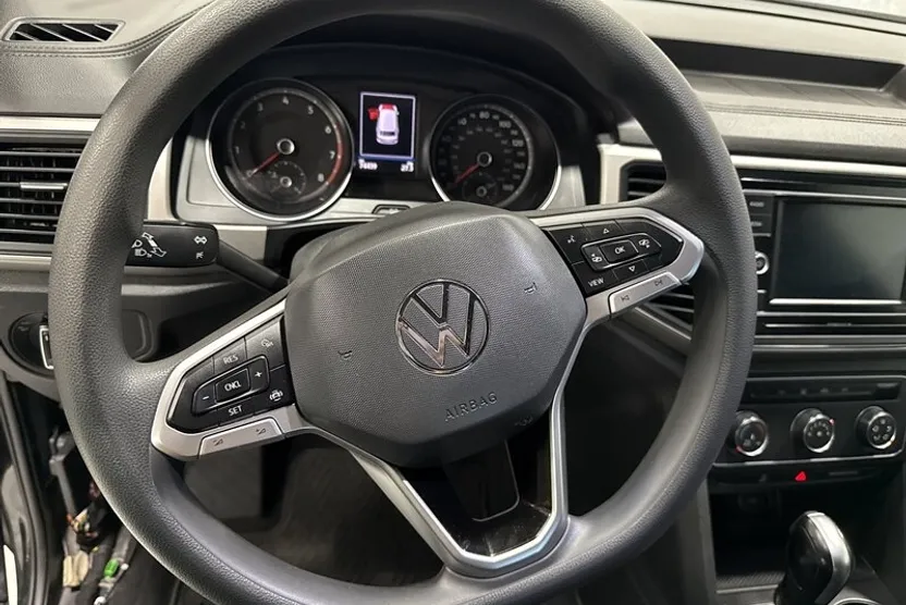 2020 Volkswagen Atlas Cross Sport photo 1
