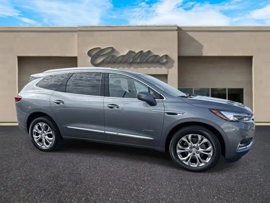 2020 Buick Enclave Avenir photo 1