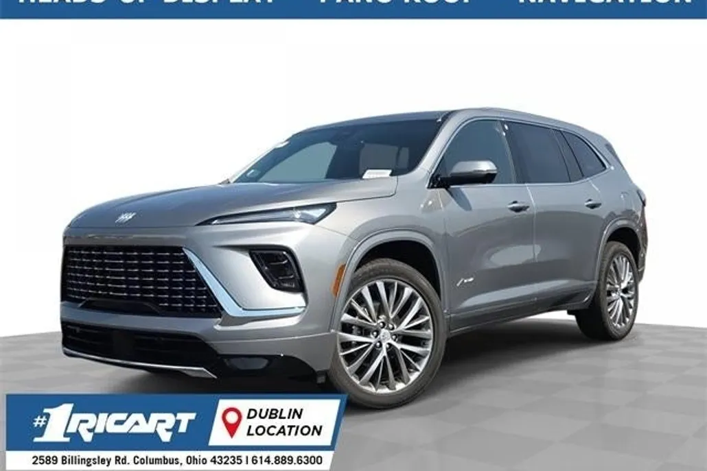 2026 Buick Enclave Avenir photo 1
