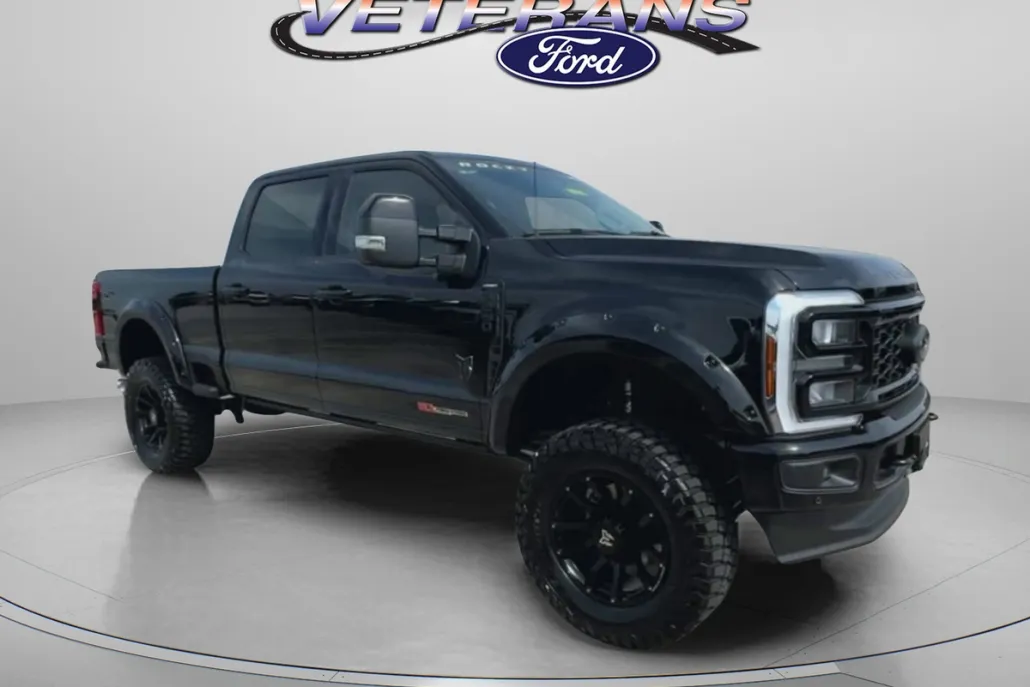 2025 Ford F-250 Lariat photo 1
