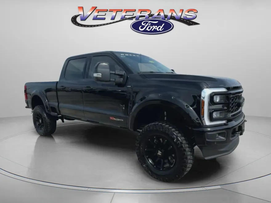 2025 Ford F-250 Lariat photo 1