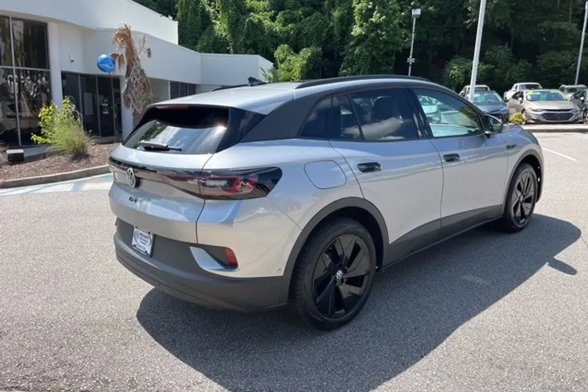 2025 Volkswagen ID.4 Pro S photo 1
