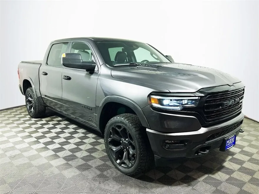 2024 Ram 1500 Limited photo 1