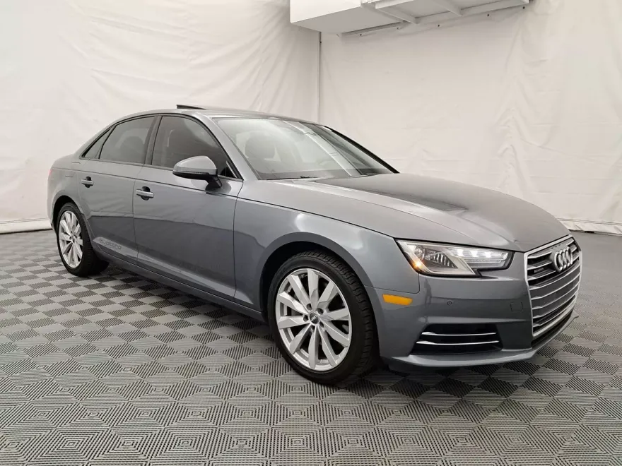 2017 Audi A4 TFSI Premium Quattro photo 1