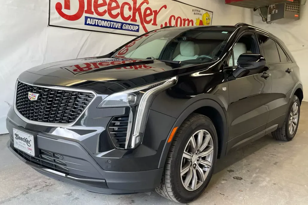 2020 Cadillac XT4 Sport photo 1