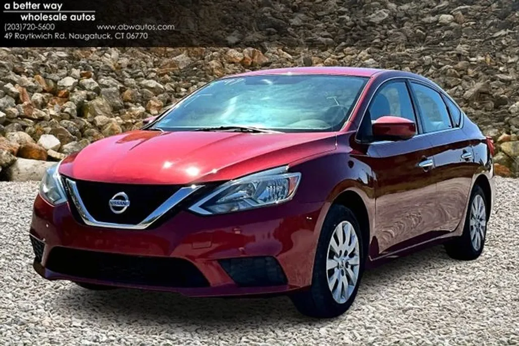 2017 Nissan Sentra SV photo 1