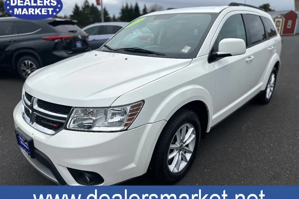 2015 Dodge Journey SXT photo 1