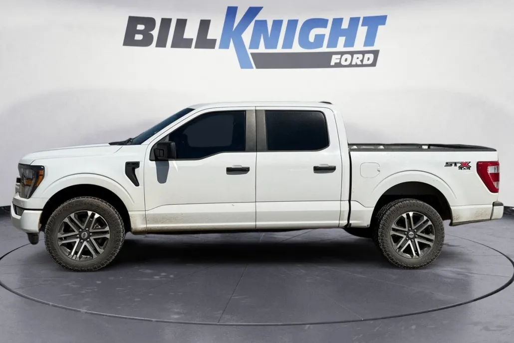 2023 Ford F-150 XL photo 1