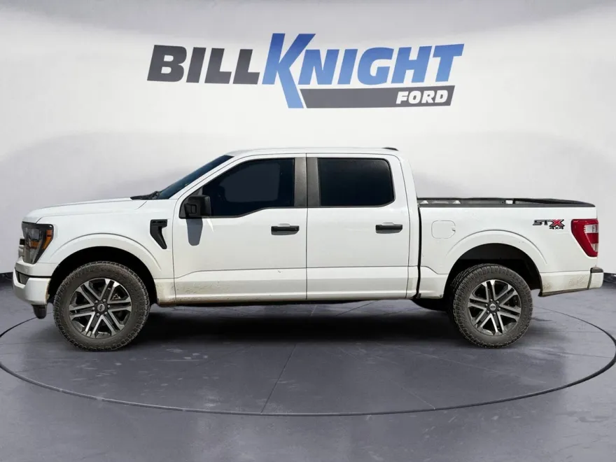 2023 Ford F-150 XL photo 1