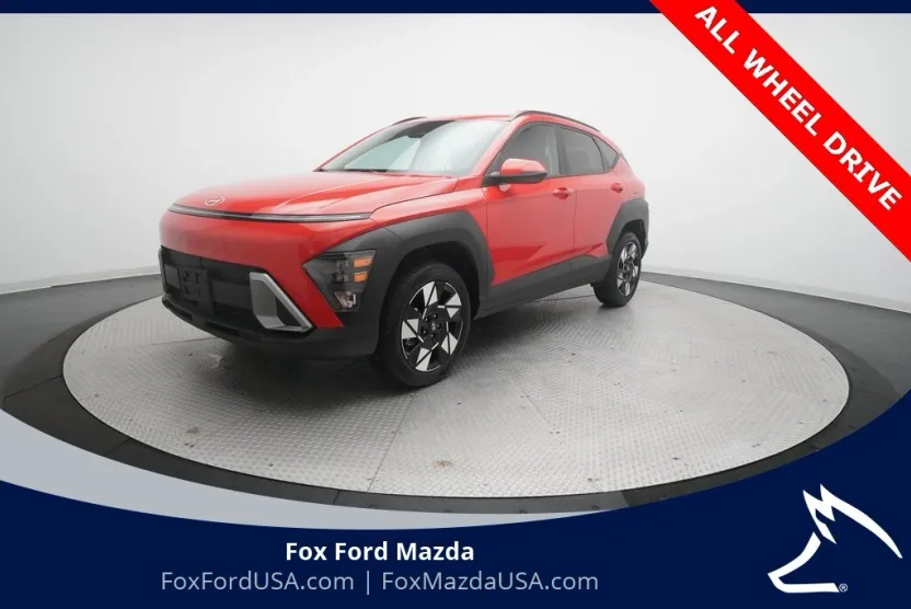 2025 Hyundai Kona SEL photo 1