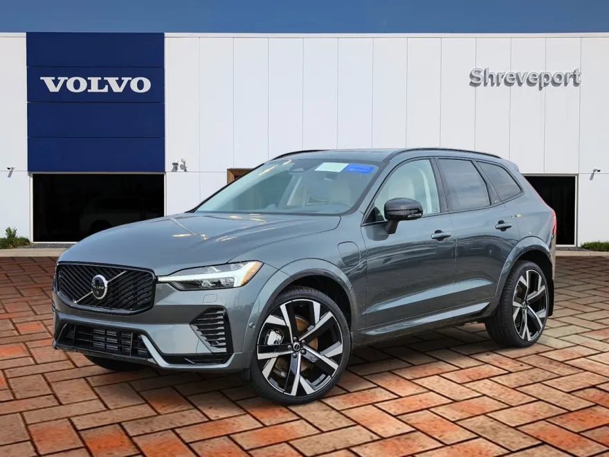 2026 Volvo XC60 Hybrid T8 photo 1