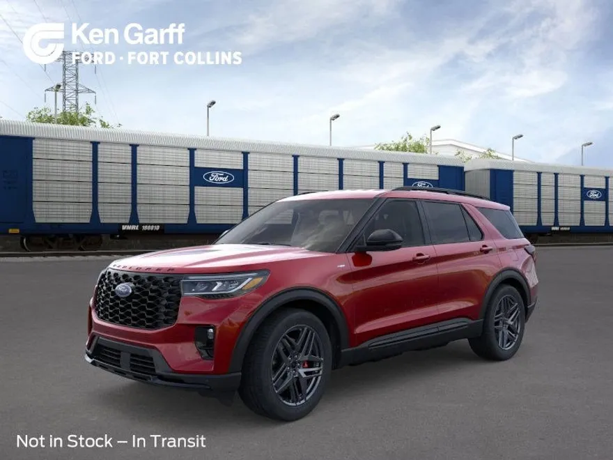 2025 Ford Explorer ST-Line photo 1