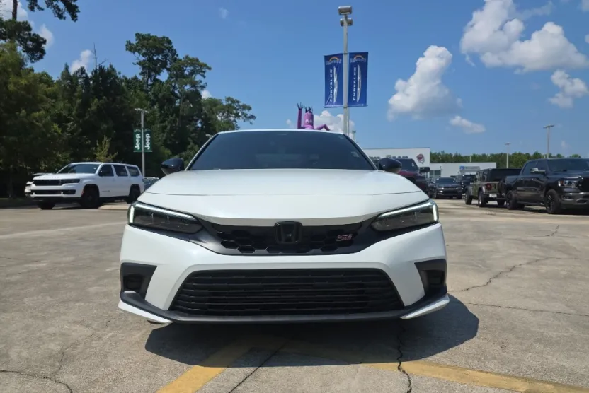 2024 Honda Civic Si photo 1