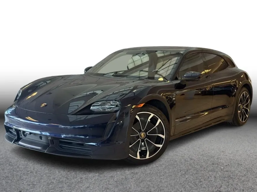 2022 Porsche Taycan Cross Turismo Turbo photo 1