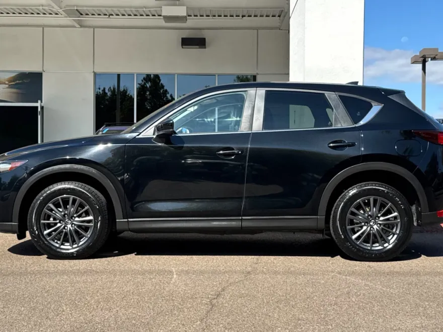 2019 Mazda CX-5 Touring photo 1