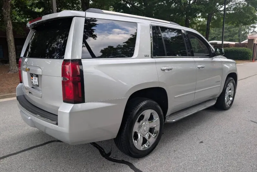 2015 Chevrolet Tahoe LTZ photo 1