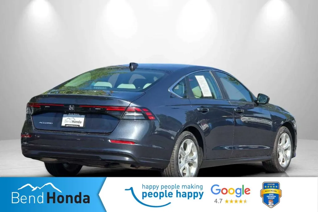 2023 Honda Accord LX photo 1