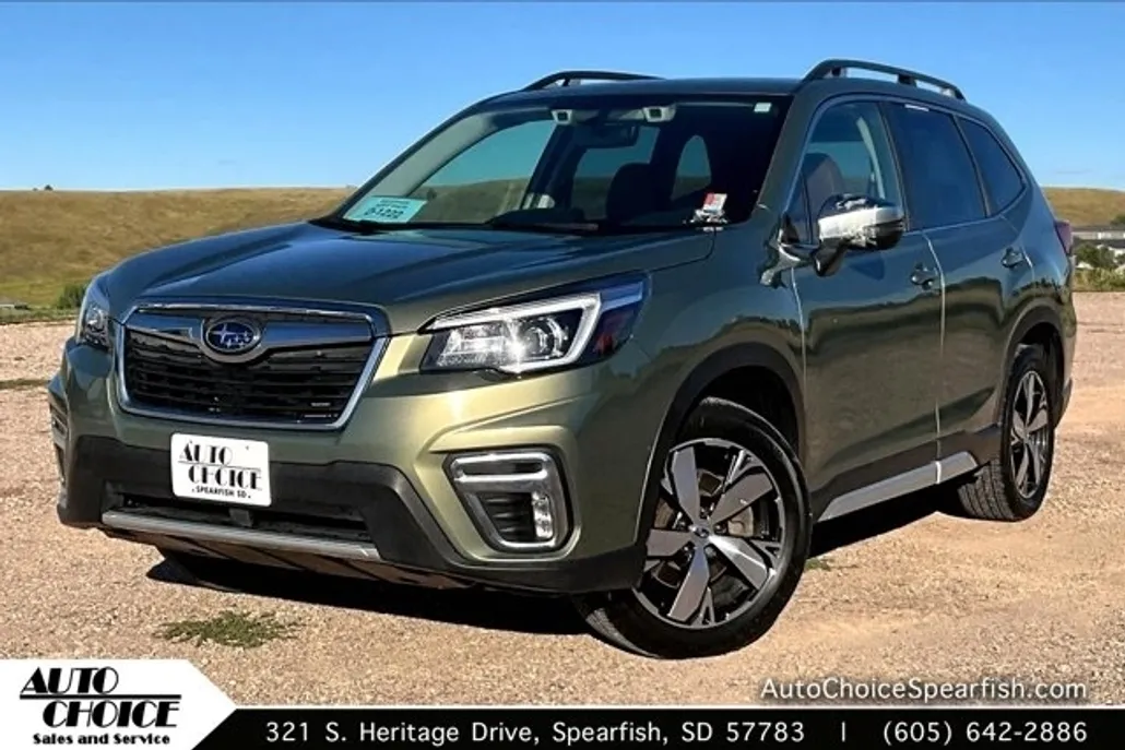 2020 Subaru Forester Touring photo 1