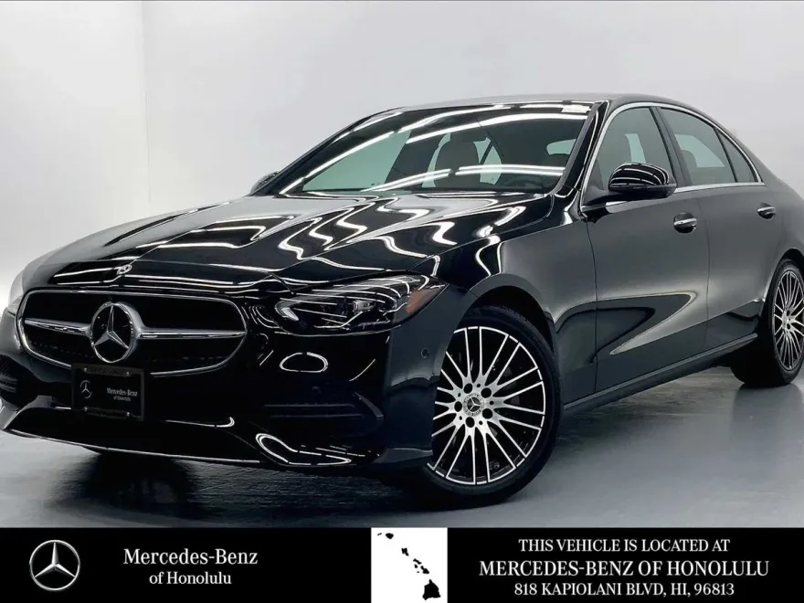 2022 Mercedes Benz C 300 photo 1