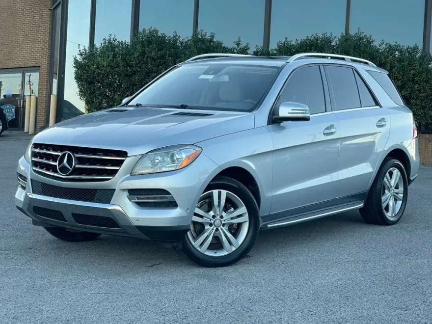 2013 Mercedes Benz ML 350 4MATIC photo 1